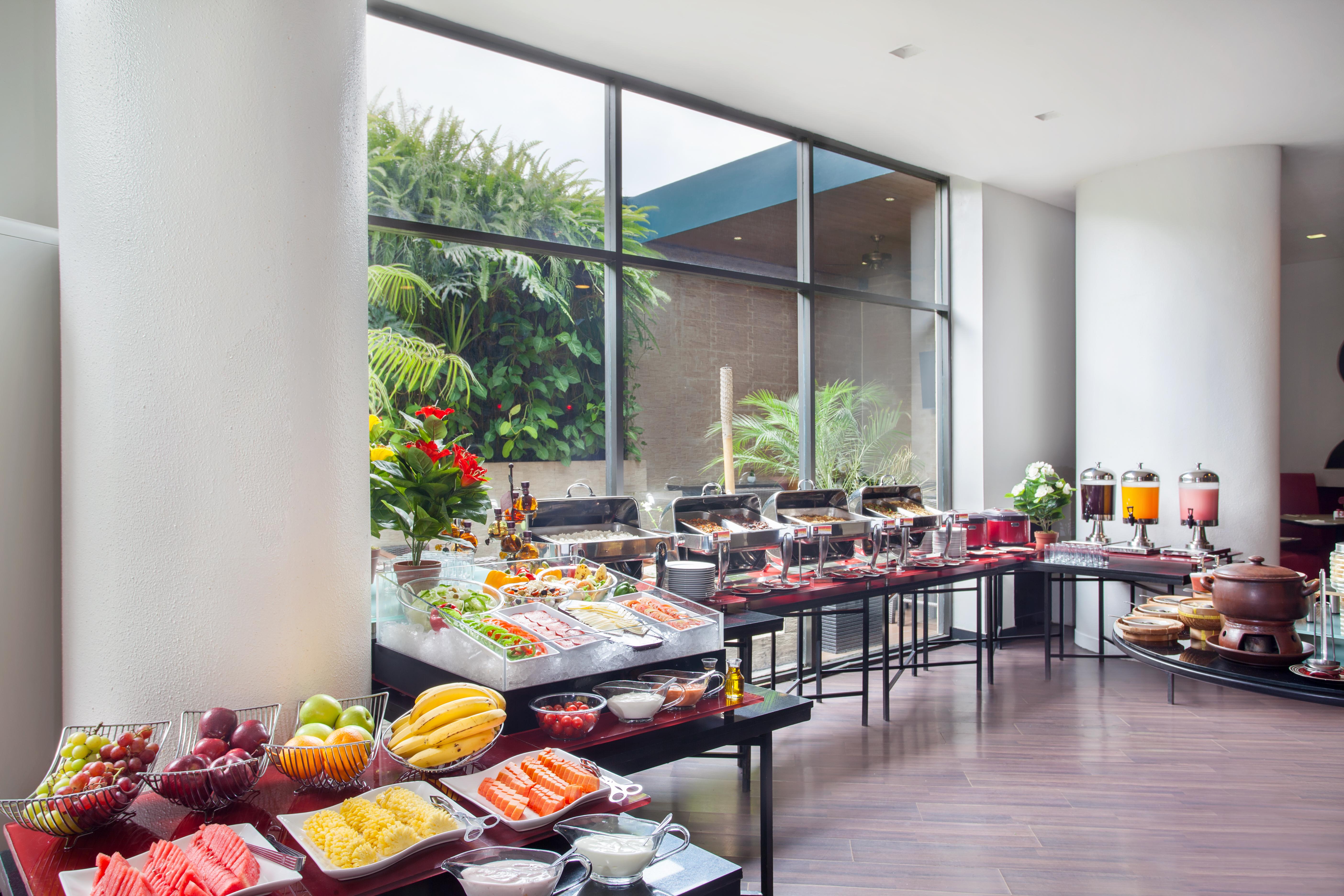 Ibis Jakarta Arcadia Exterior foto